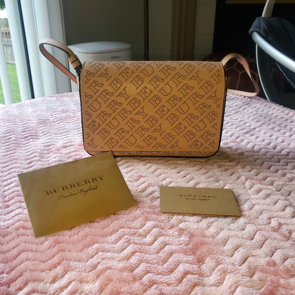 BURBERRY crossbody - Picture 1 of 6